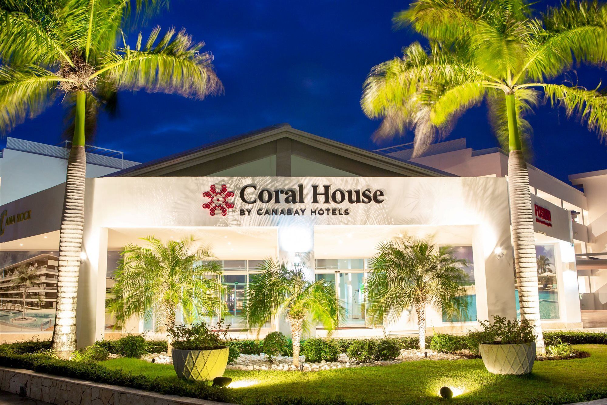 Coral House Suites Punta Cana Exterior photo
